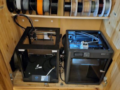 Single material FDM 3D printing. PLA, PETG, ABS, NYLON, Carbon and Glass fiber reinforced filaments, and flexible TPU